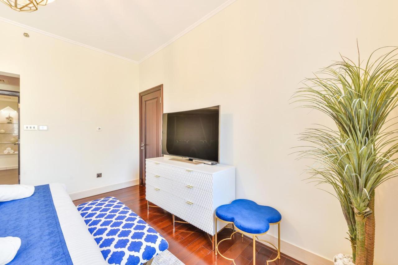 Ultra Luxury Downtown - Full Burj Khalifa View - 5 Min Walk To Dubai Mall! Exterior photo